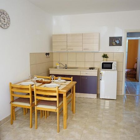 Apartment Jelena 파자나 외부 사진