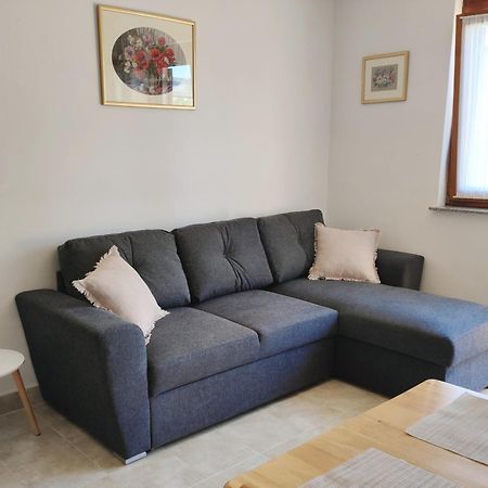 Apartment Jelena 파자나 외부 사진