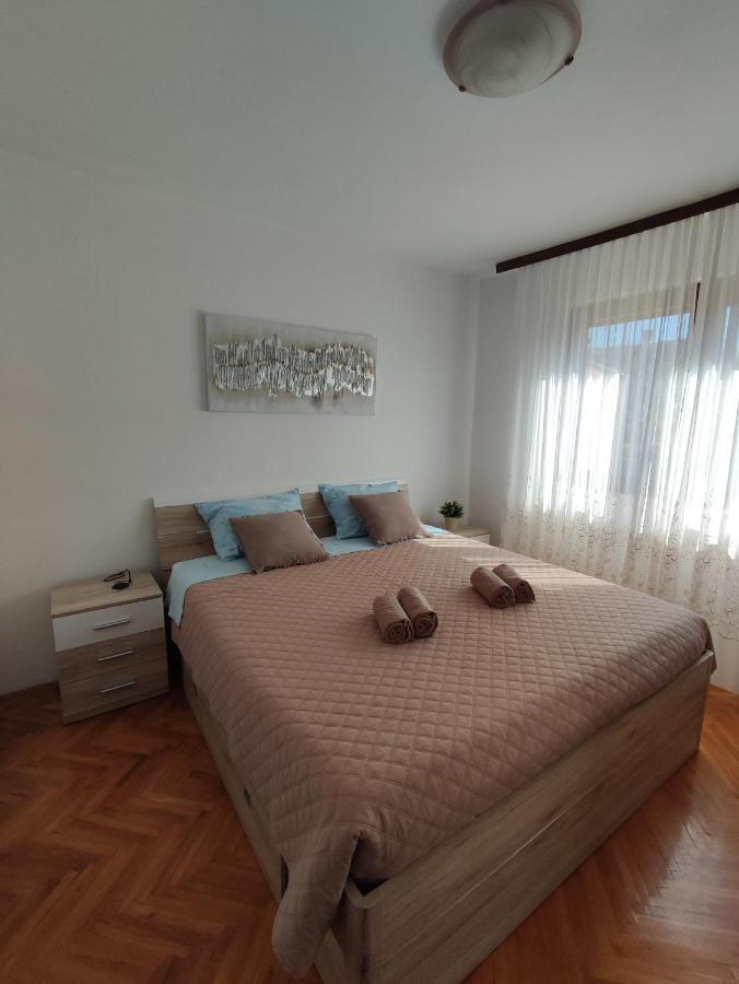 Apartment Jelena 파자나 외부 사진