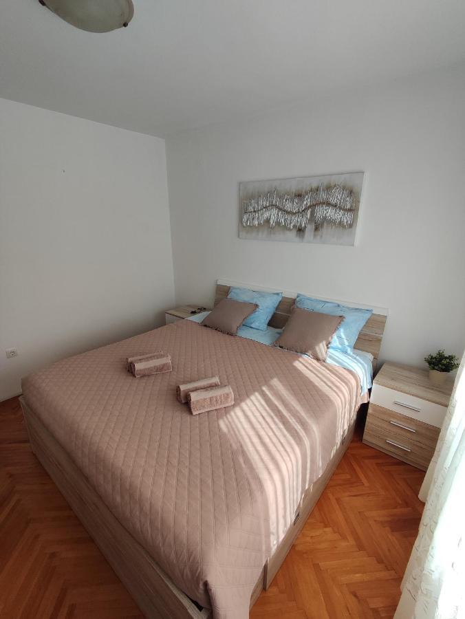 Apartment Jelena 파자나 외부 사진